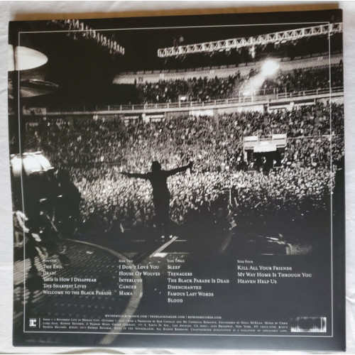 MY CHEMICAL ROMANCE - THE BLACK PARADE IS DEAD! 2 LP Set 2019 (093624899648) REPRISE/USA MINT MY CHEMICAL ROMANCE - THE BLACK PARADE IS DEAD! 2 LP Set 2019 (093624899648) REPRISE/USA MINT
