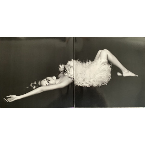 MARIAH CAREY - E=MC2 2008/2021 2 LP SET (LTD, PURPLE, 0602435176314) UME/DEF JAM/EU MINT MARIAH CAREY - E=MC2 2008/2021 2 LP SET (LTD, PURPLE, 0602435176314) UME/DEF JAM/EU MINT