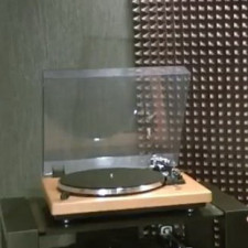 Огляд програвача вінілових дисків Thorens TD240-2