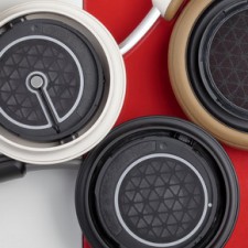 Bluetooth-навушники DALI iO-4 і iO-6. Огляд Salon AudioVideo