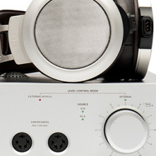 Огляд електростатичних навушників Stax SR-007S. Журнал SoundStage!Solo